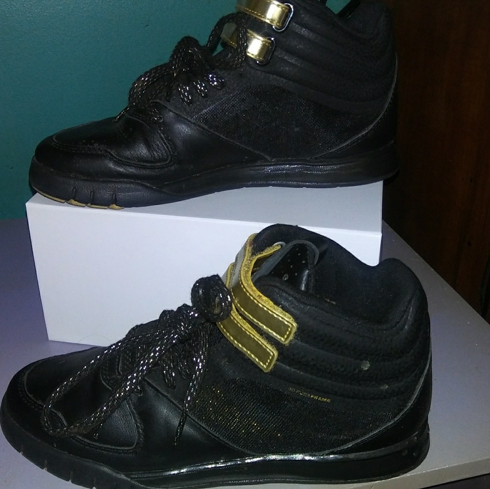 REEBOK UrLead Dance,Zumba,Work-out Sneakers
